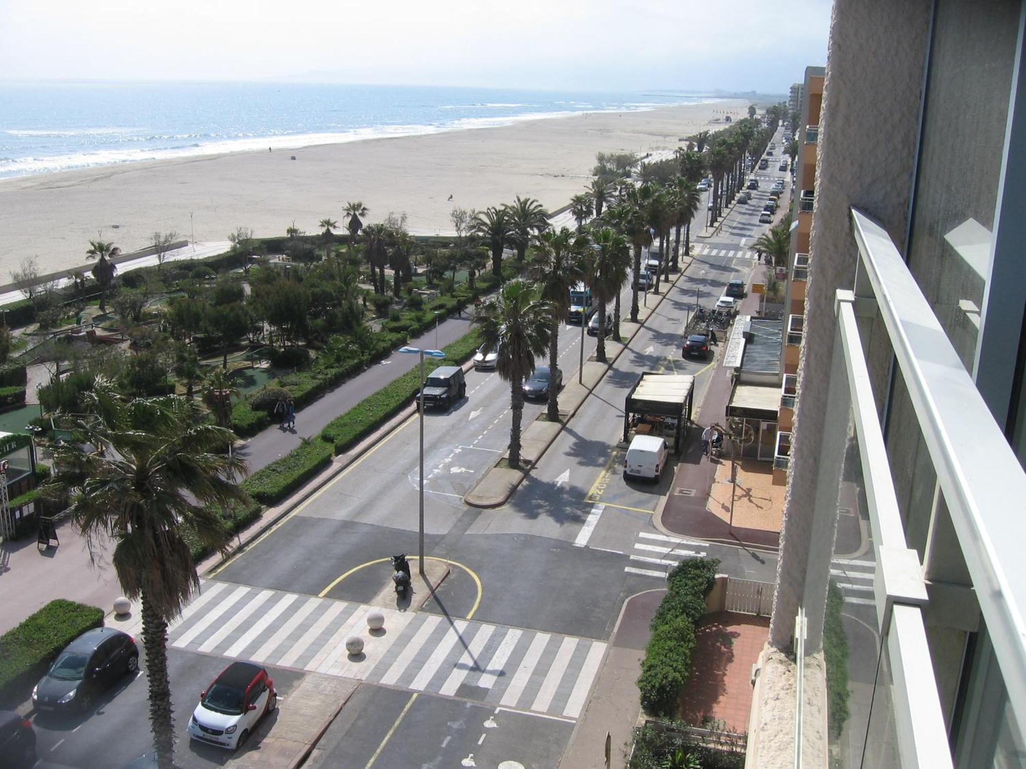 Studio vue sur la mer au 6ème et dernier étage Canet-en-Roussillon Exterior foto